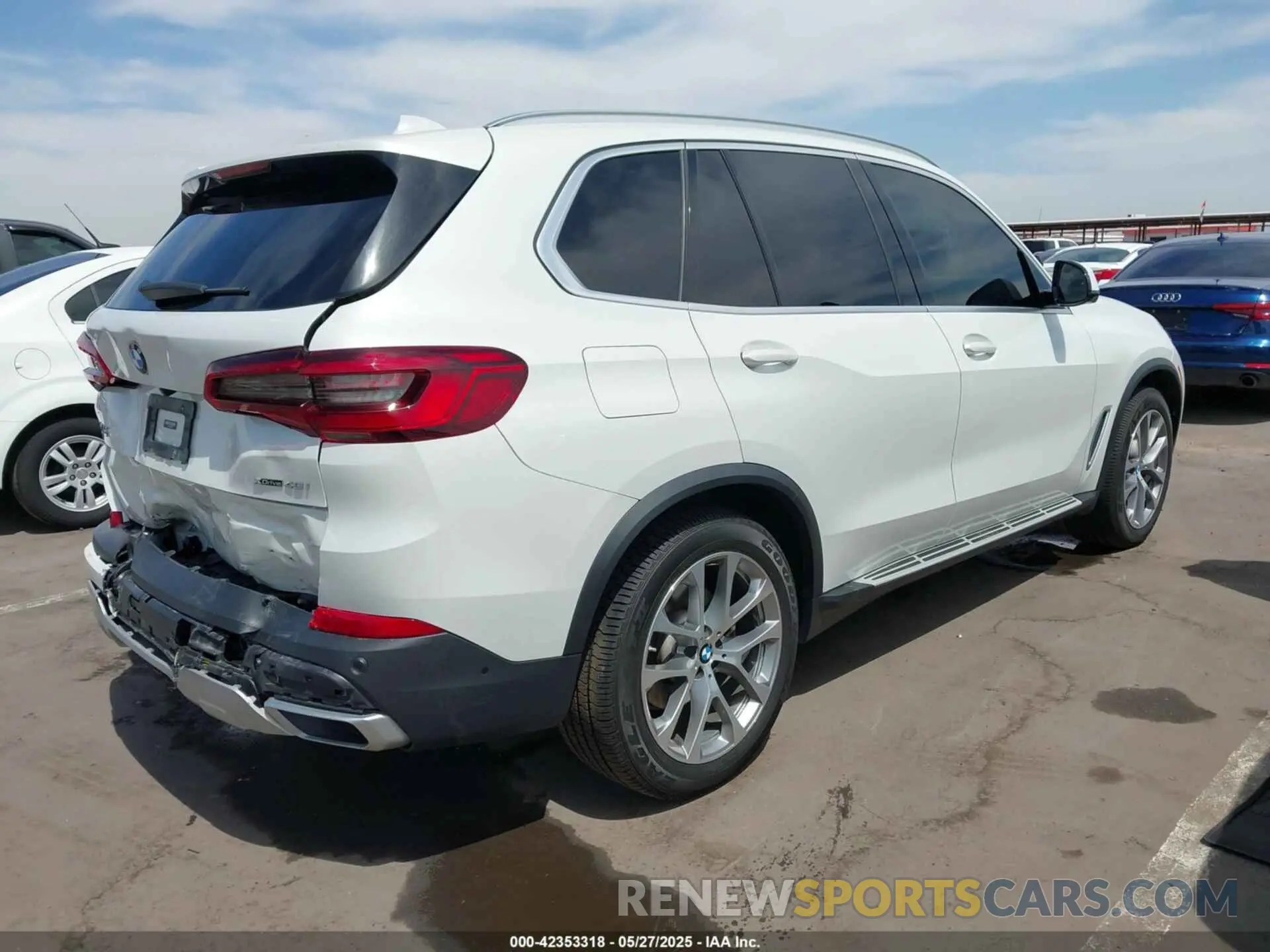 4 Photograph of a damaged car 5UXCR6C5XKLL61555 BMW X5 2019