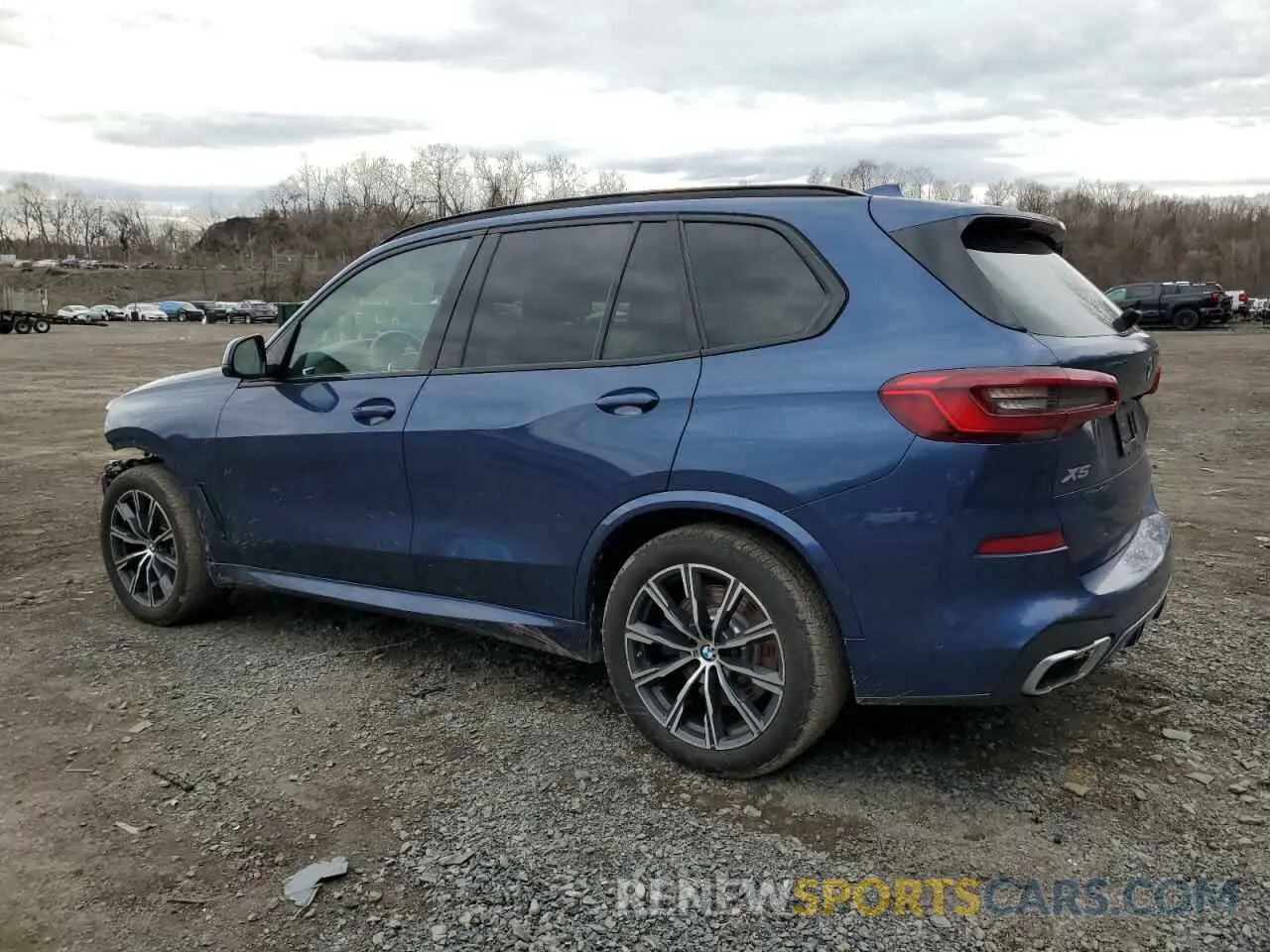 2 Photograph of a damaged car 5UXJU2C50KLN64498 BMW X5 2019