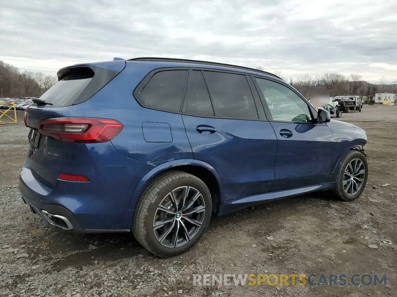 3 Photograph of a damaged car 5UXJU2C50KLN64498 BMW X5 2019