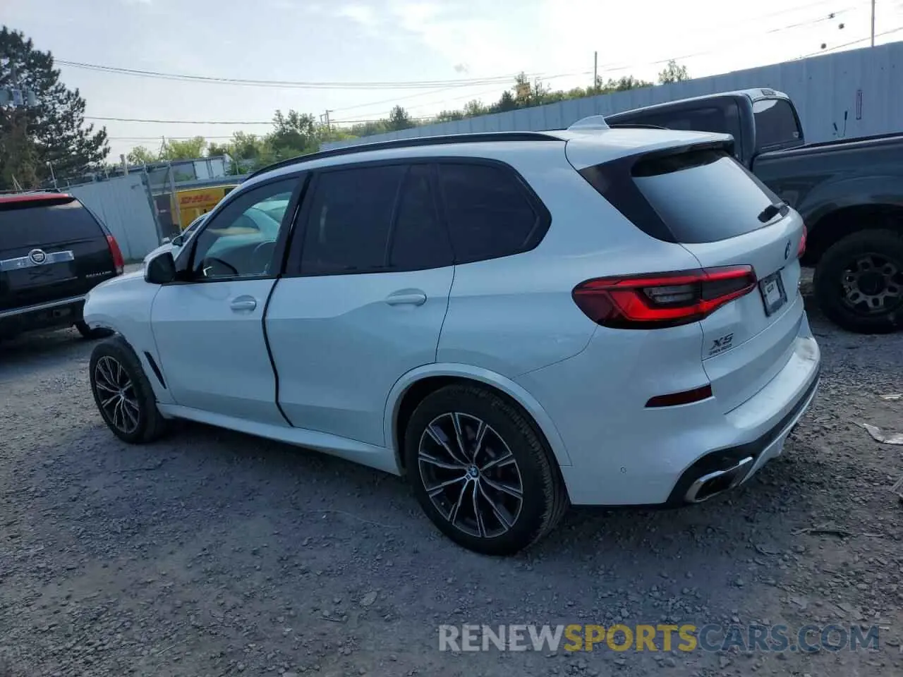 2 Photograph of a damaged car 5UXJU2C52KLN64454 BMW X5 2019
