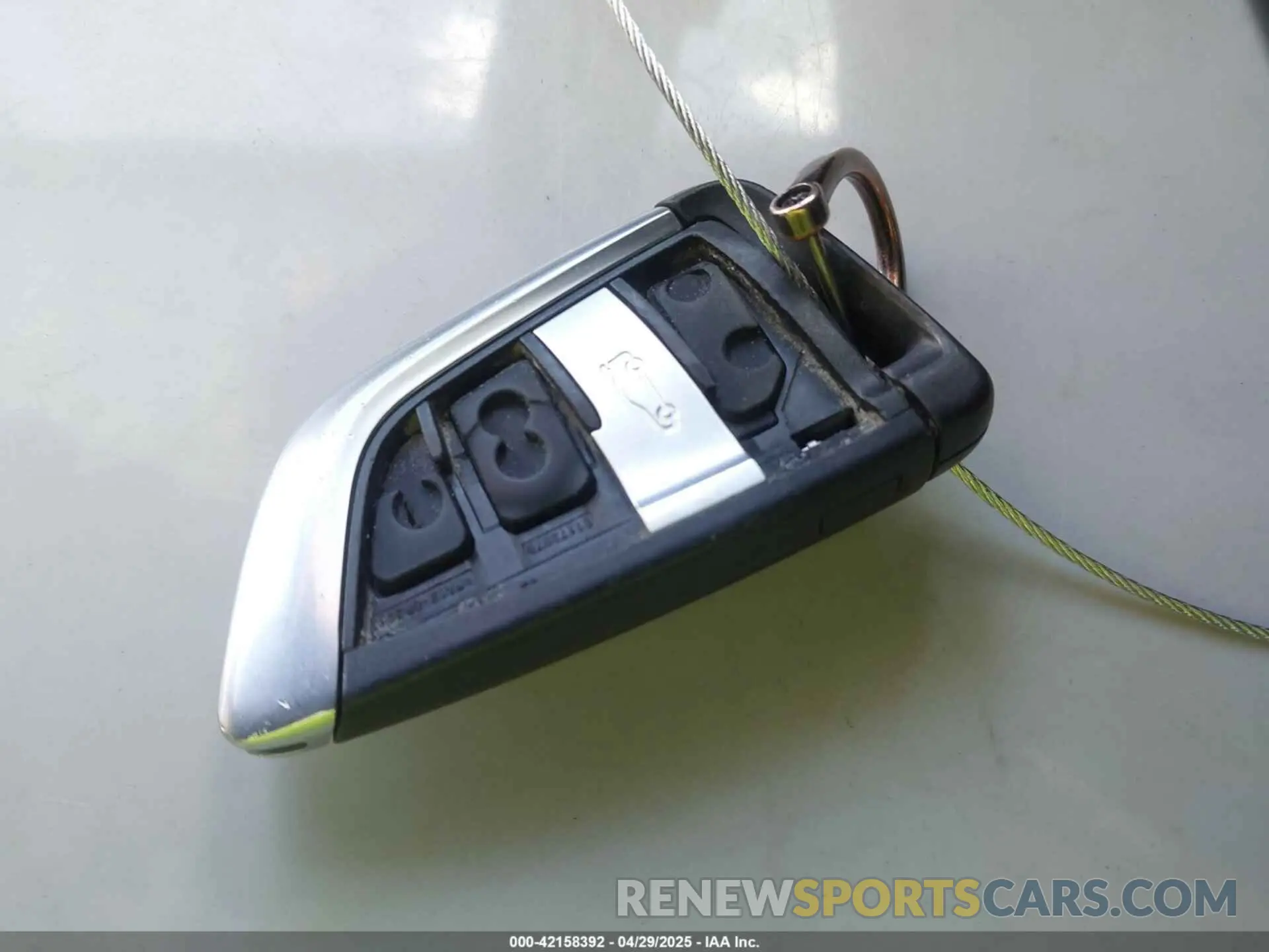 11 Photograph of a damaged car 5UXJU2C54KLN65119 BMW X5 2019