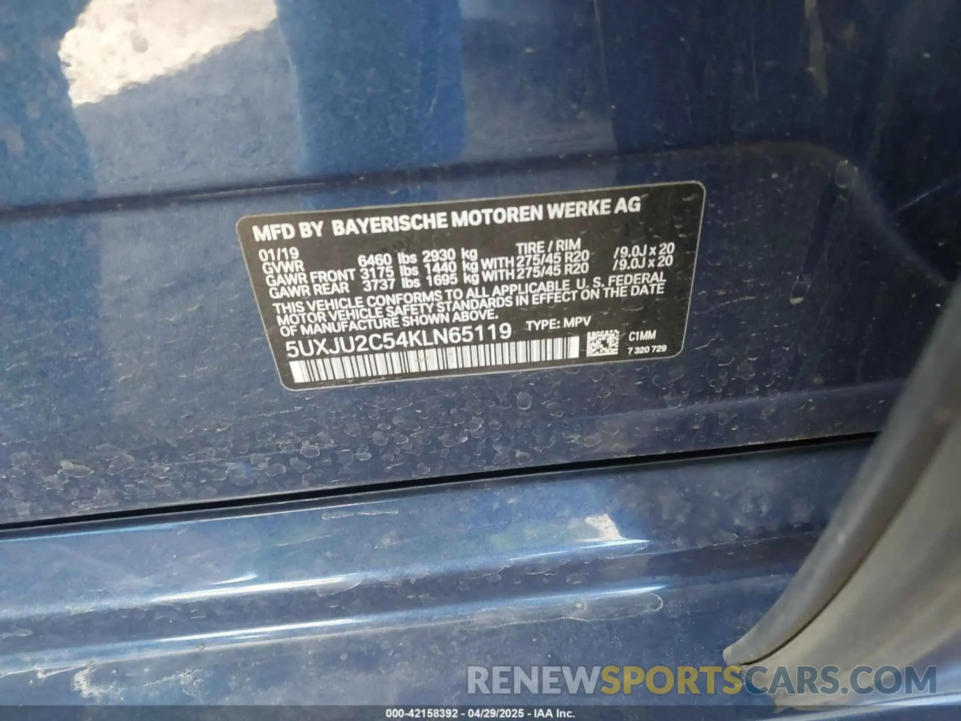 9 Photograph of a damaged car 5UXJU2C54KLN65119 BMW X5 2019