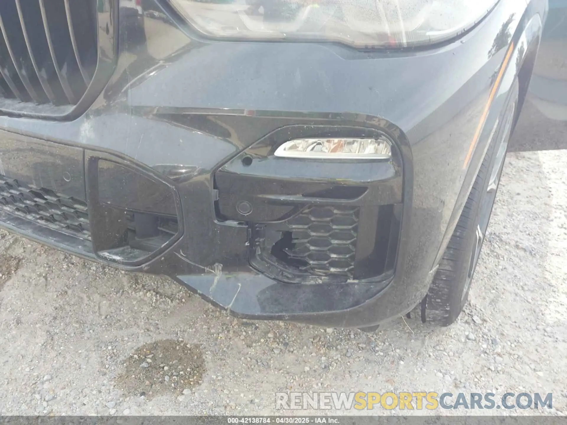 6 Photograph of a damaged car 5UXJU2C54KLN65122 BMW X5 2019