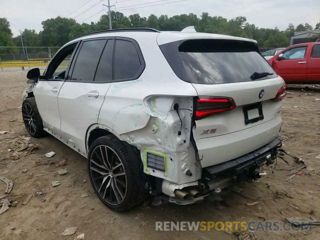 3 Photograph of a damaged car 5UXJU2C57KLB15287 BMW X5 2019