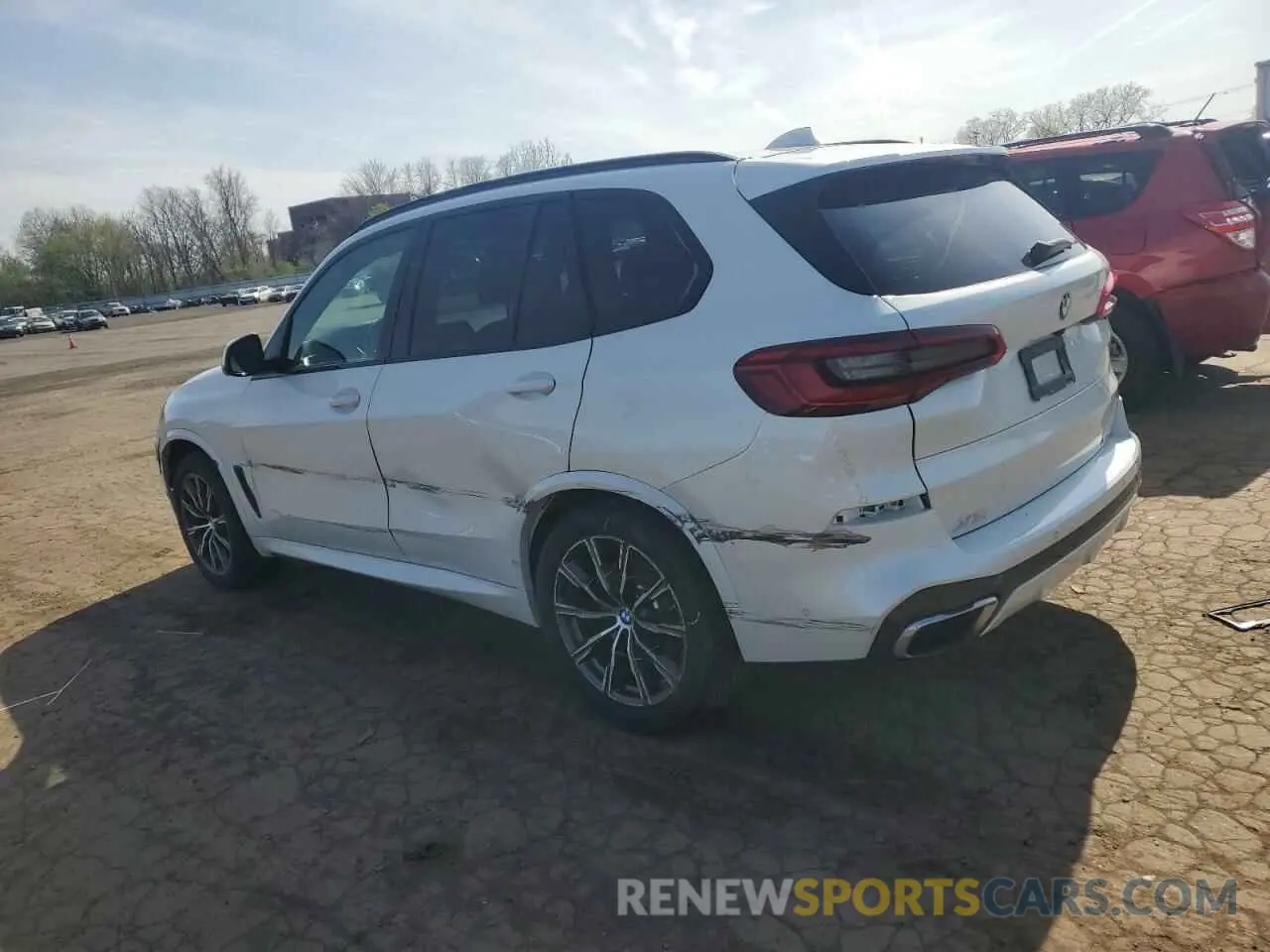 2 Photograph of a damaged car 5UXJU2C59KLN65147 BMW X5 2019