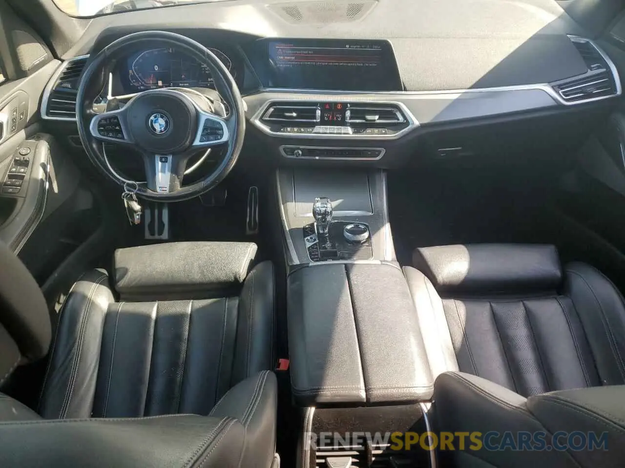 8 Photograph of a damaged car 5UXJU2C59KLN65147 BMW X5 2019