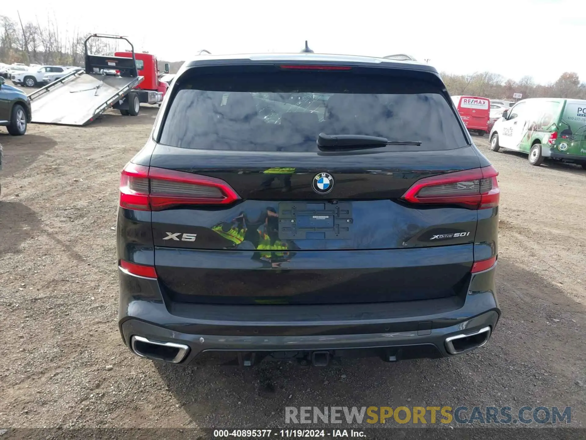 16 Photograph of a damaged car 5UXJU2C59KLN66833 BMW X5 2019