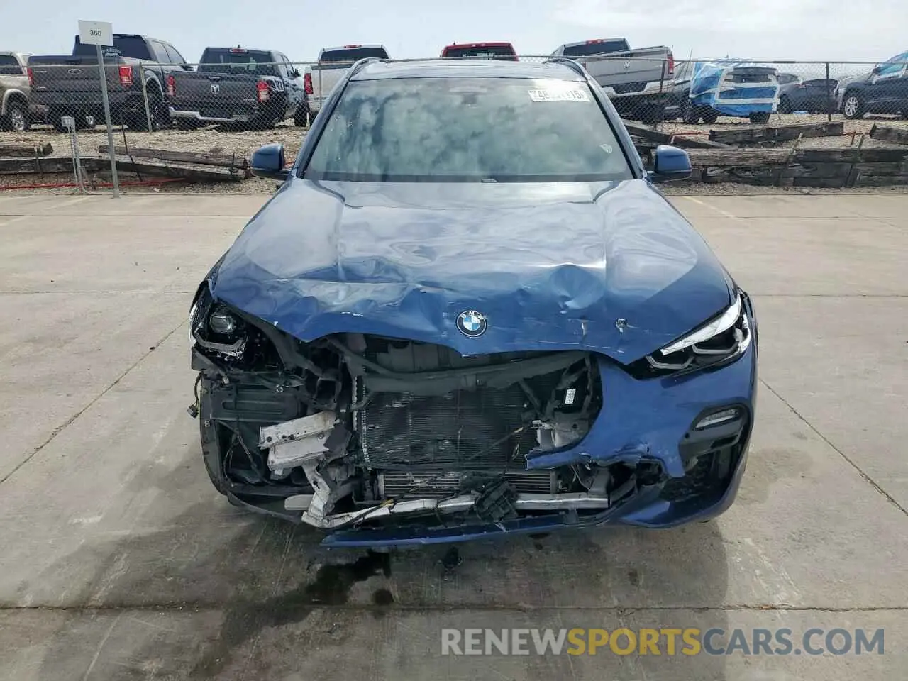 5 Photograph of a damaged car 5UXJU2C5XKLN66811 BMW X5 2019