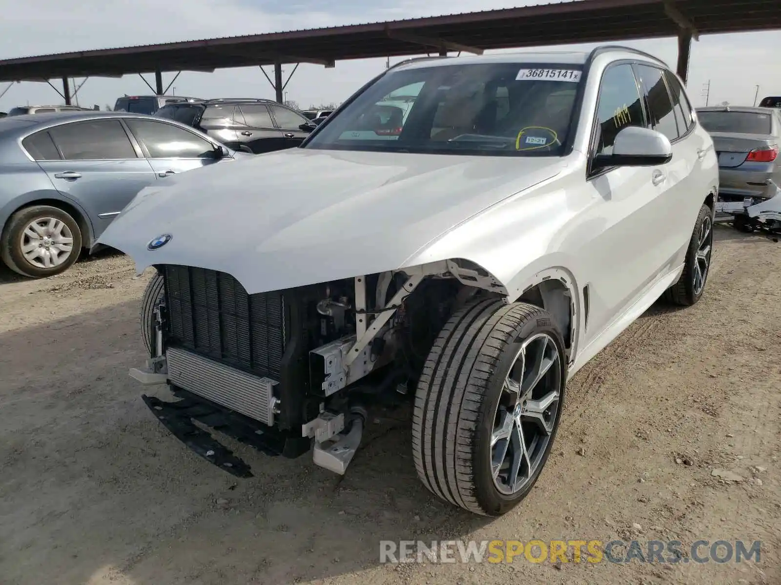 2 Photograph of a damaged car 6UXCR6C63KLK86306 BMW X5 2019