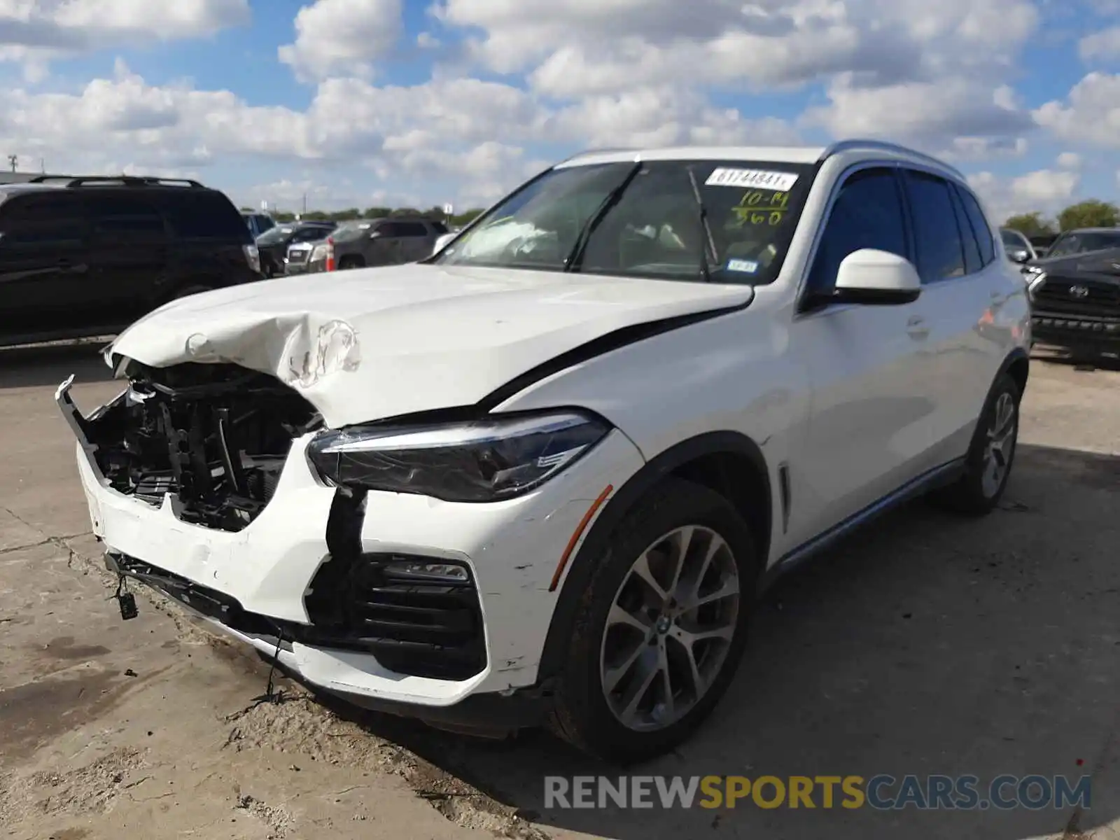 2 Photograph of a damaged car 5UXCR4C00L9B09307 BMW X5 2020