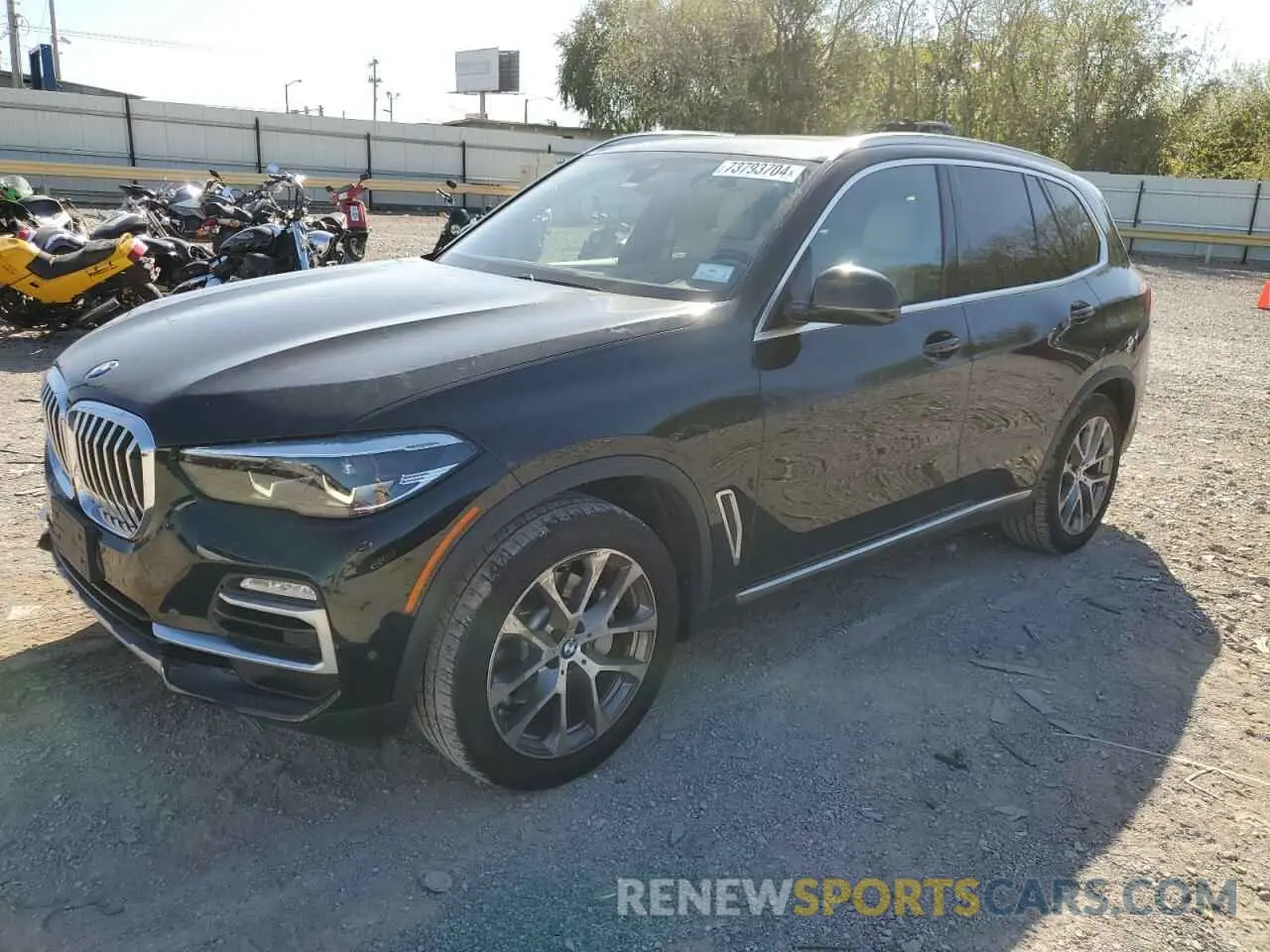 1 Photograph of a damaged car 5UXCR4C00L9C49826 BMW X5 2020