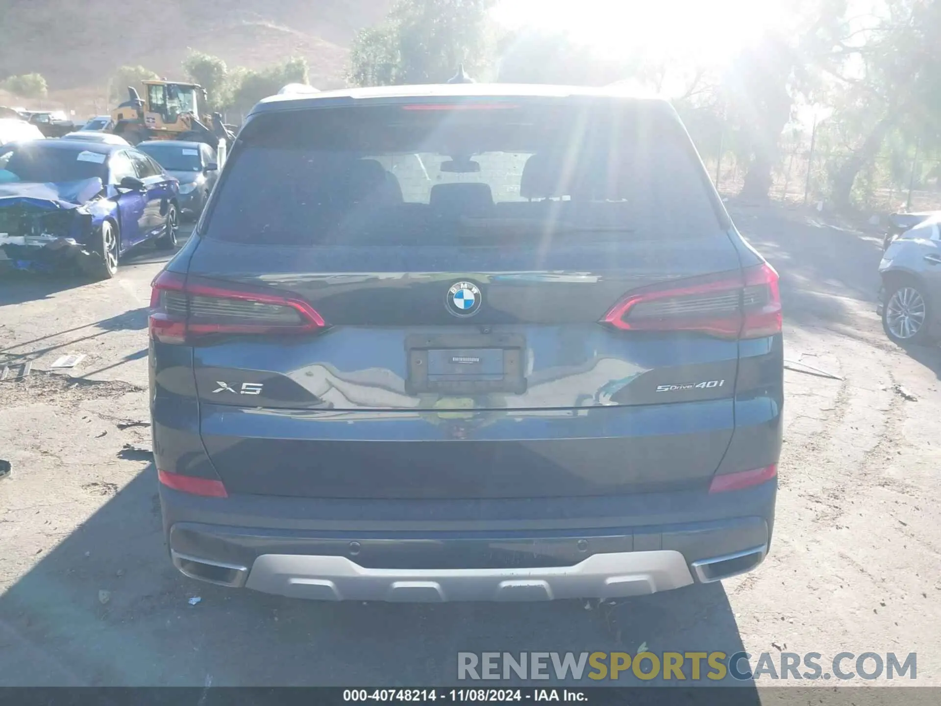 17 Photograph of a damaged car 5UXCR4C00LLT18417 BMW X5 2020