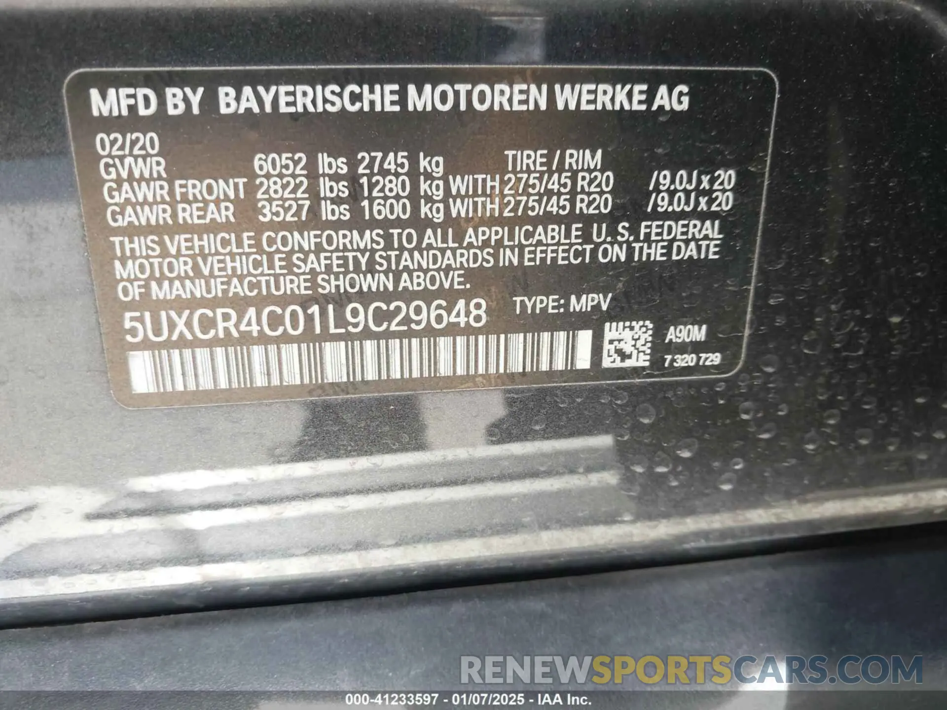 9 Photograph of a damaged car 5UXCR4C01L9C29648 BMW X5 2020