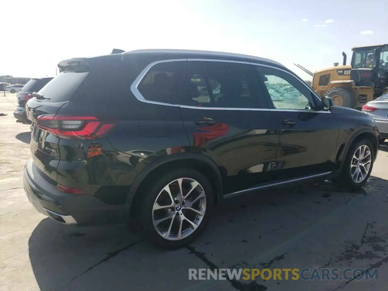 3 Photograph of a damaged car 5UXCR4C01L9C83645 BMW X5 2020