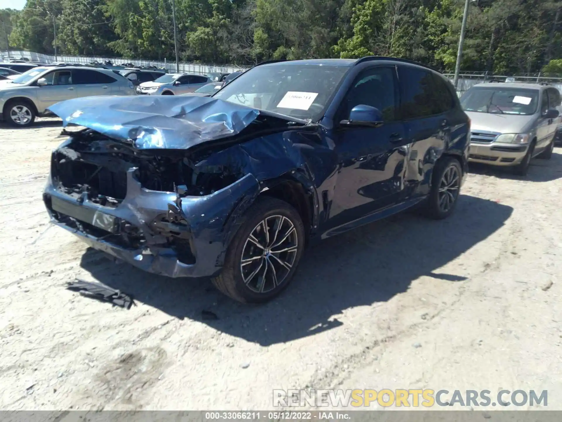 2 Photograph of a damaged car 5UXCR4C01L9D01559 BMW X5 2020