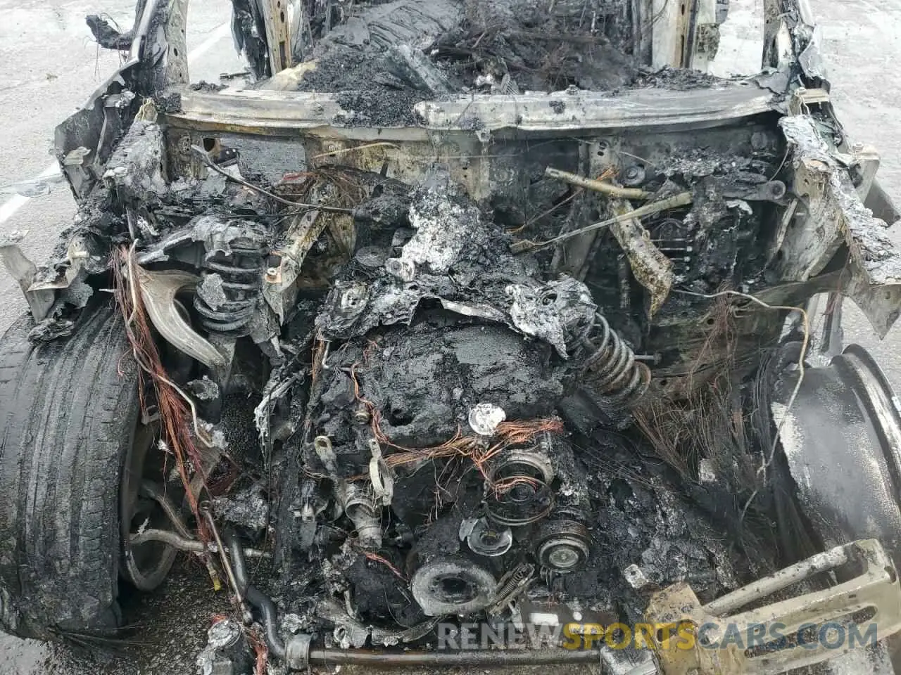 12 Photograph of a damaged car 5UXCR4C01L9D46906 BMW X5 2020