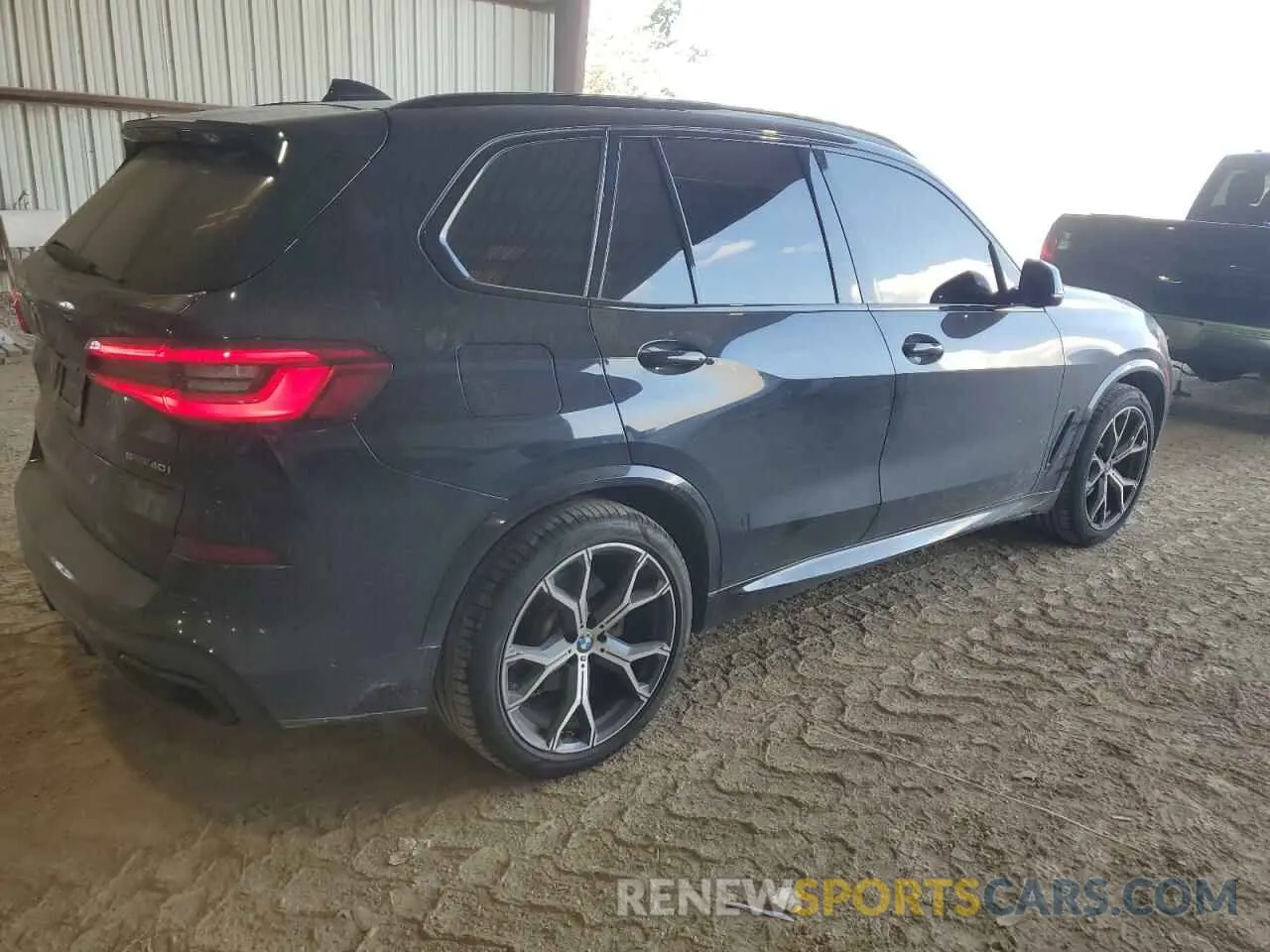 3 Photograph of a damaged car 5UXCR4C03L9B07096 BMW X5 2020