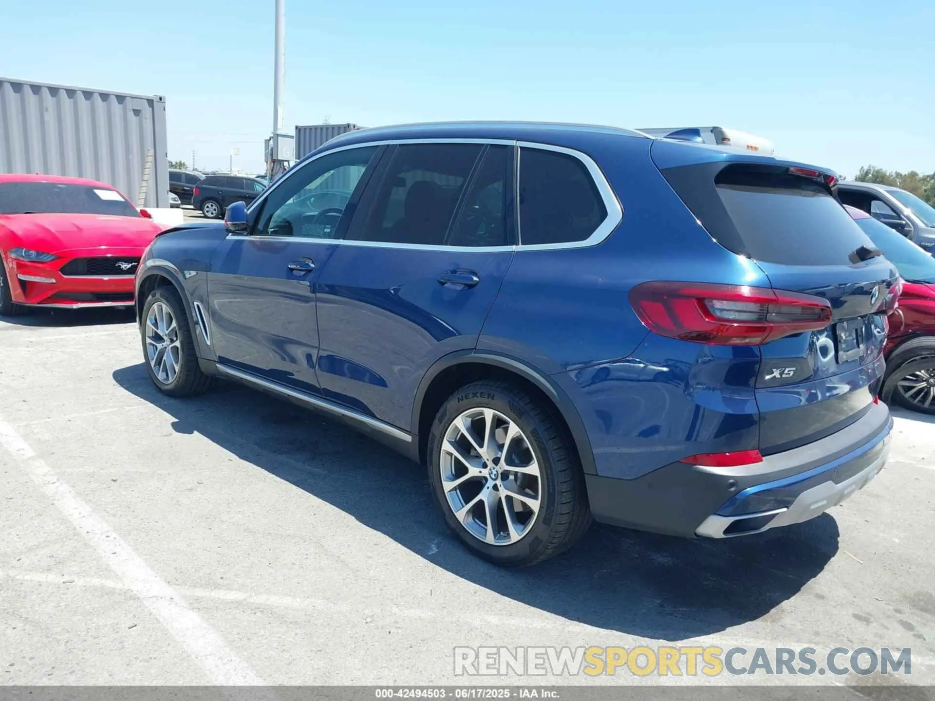 3 Photograph of a damaged car 5UXCR4C03L9C82755 BMW X5 2020
