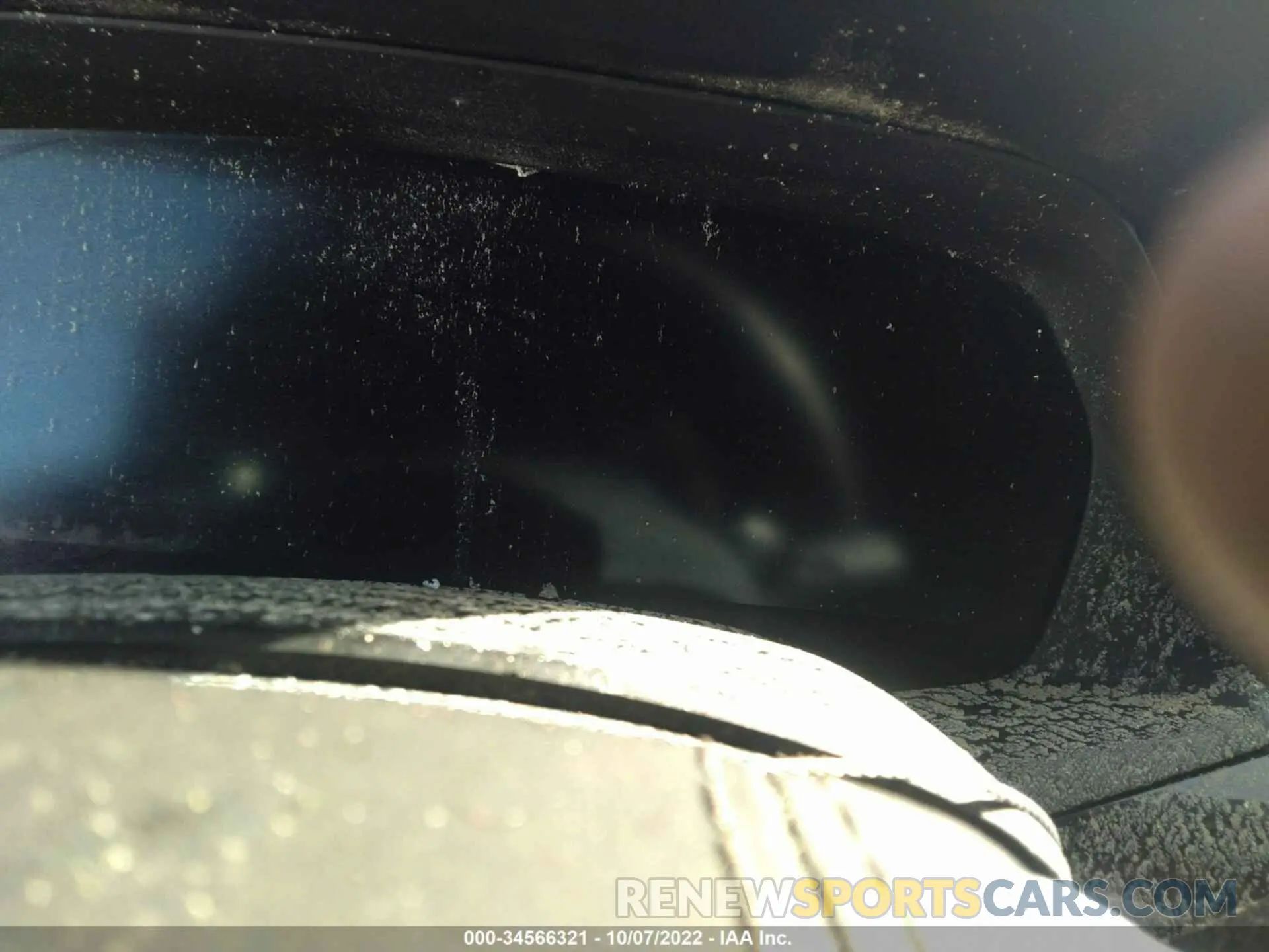 7 Photograph of a damaged car 5UXCR4C04L9B83166 BMW X5 2020