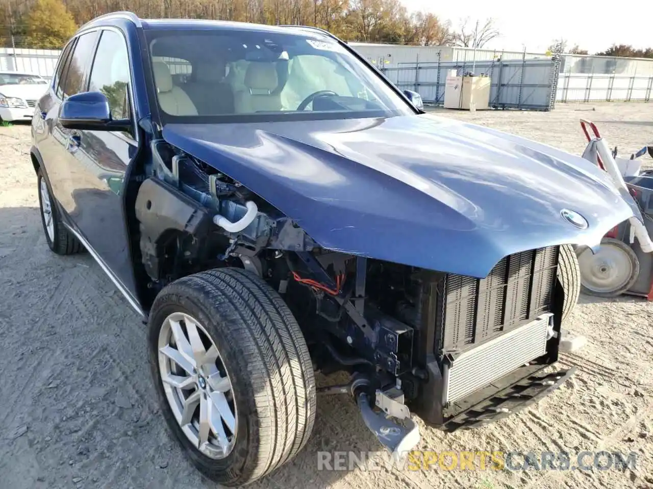 1 Photograph of a damaged car 5UXCR4C04L9C10589 BMW X5 2020