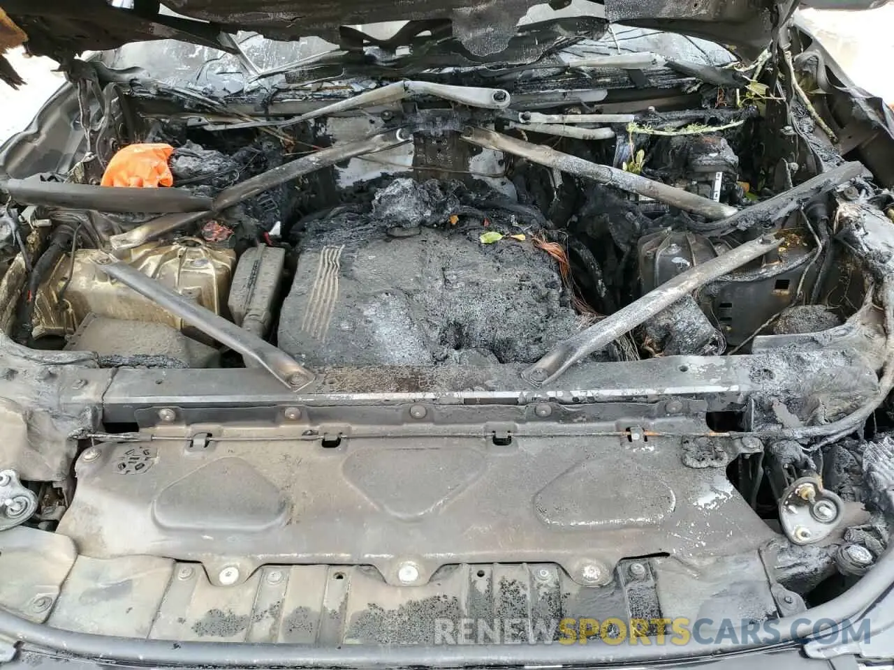 13 Photograph of a damaged car 5UXCR4C04L9C45455 BMW X5 2020