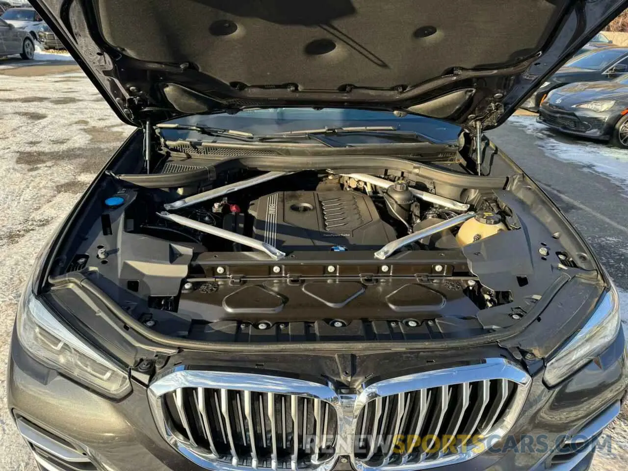 8 Photograph of a damaged car 5UXCR4C04LLW64230 BMW X5 2020
