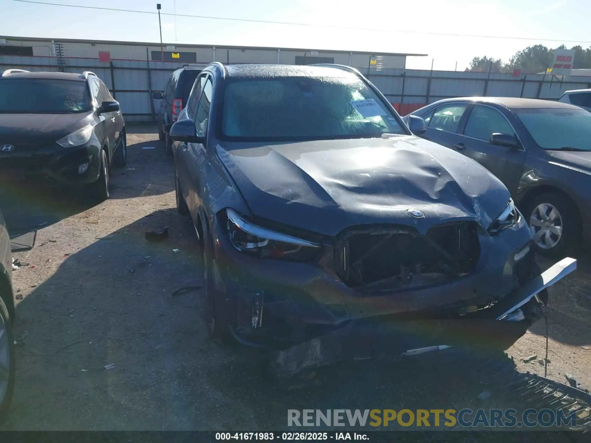 1 Photograph of a damaged car 5UXCR4C05L9C54889 BMW X5 2020