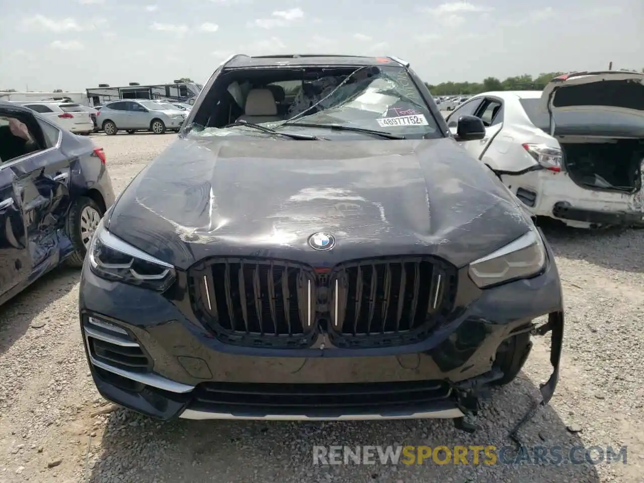 9 Photograph of a damaged car 5UXCR4C06L9B22904 BMW X5 2020