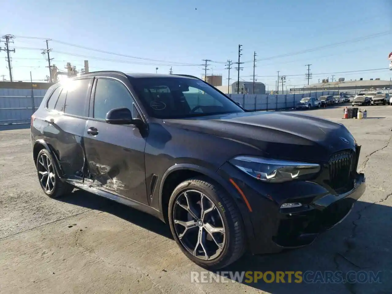 1 Photograph of a damaged car 5UXCR4C06L9B32154 BMW X5 2020