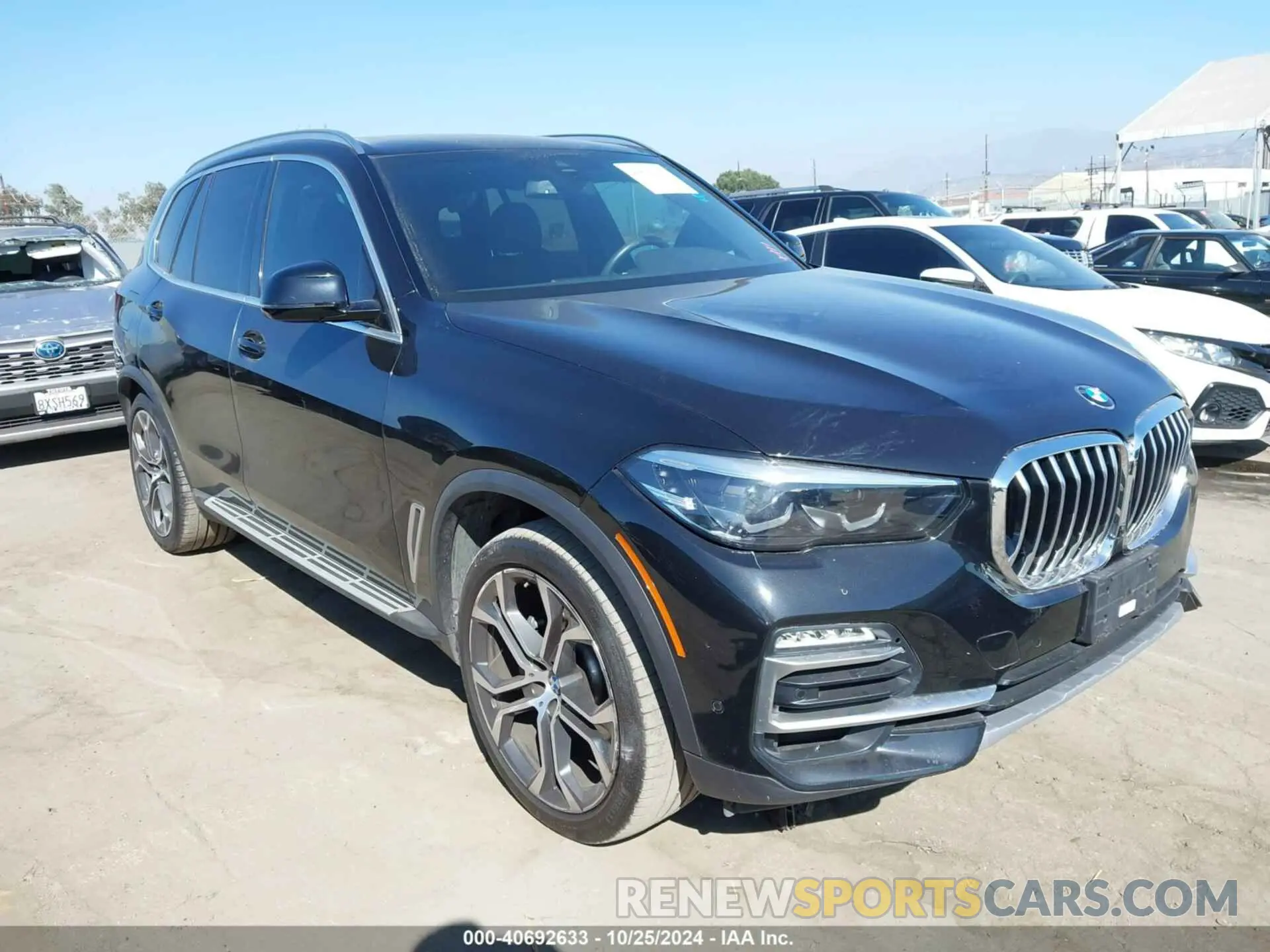 1 Photograph of a damaged car 5UXCR4C06L9C43125 BMW X5 2020