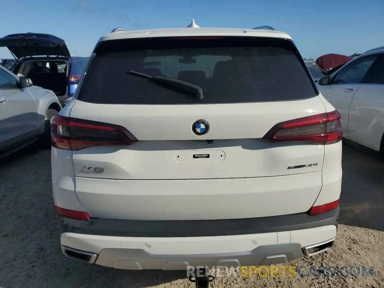 6 Photograph of a damaged car 5UXCR4C06L9C49782 BMW X5 2020