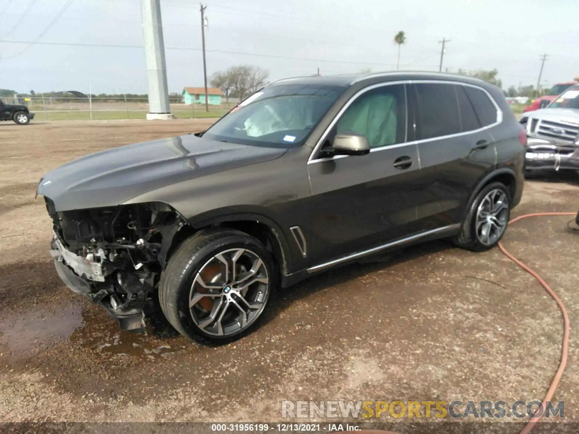 2 Photograph of a damaged car 5UXCR4C07L9B09353 BMW X5 2020