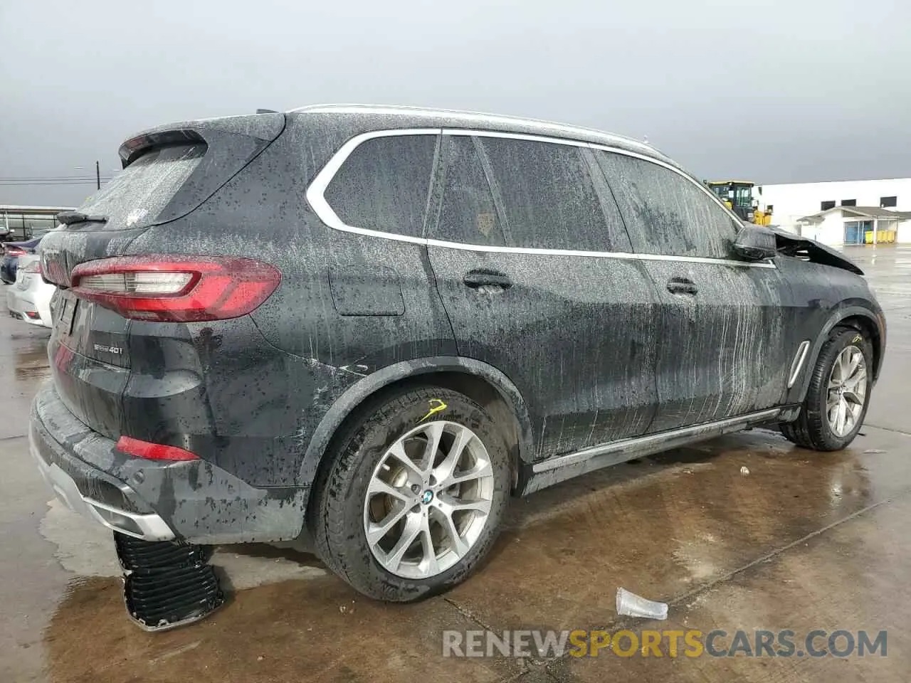 3 Photograph of a damaged car 5UXCR4C07L9C39844 BMW X5 2020