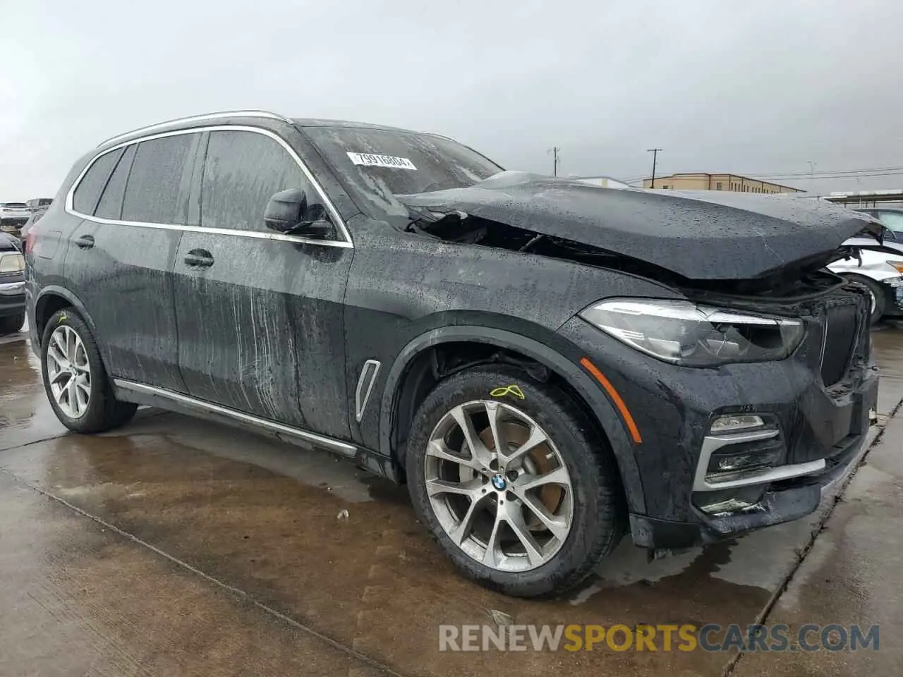 4 Photograph of a damaged car 5UXCR4C07L9C39844 BMW X5 2020