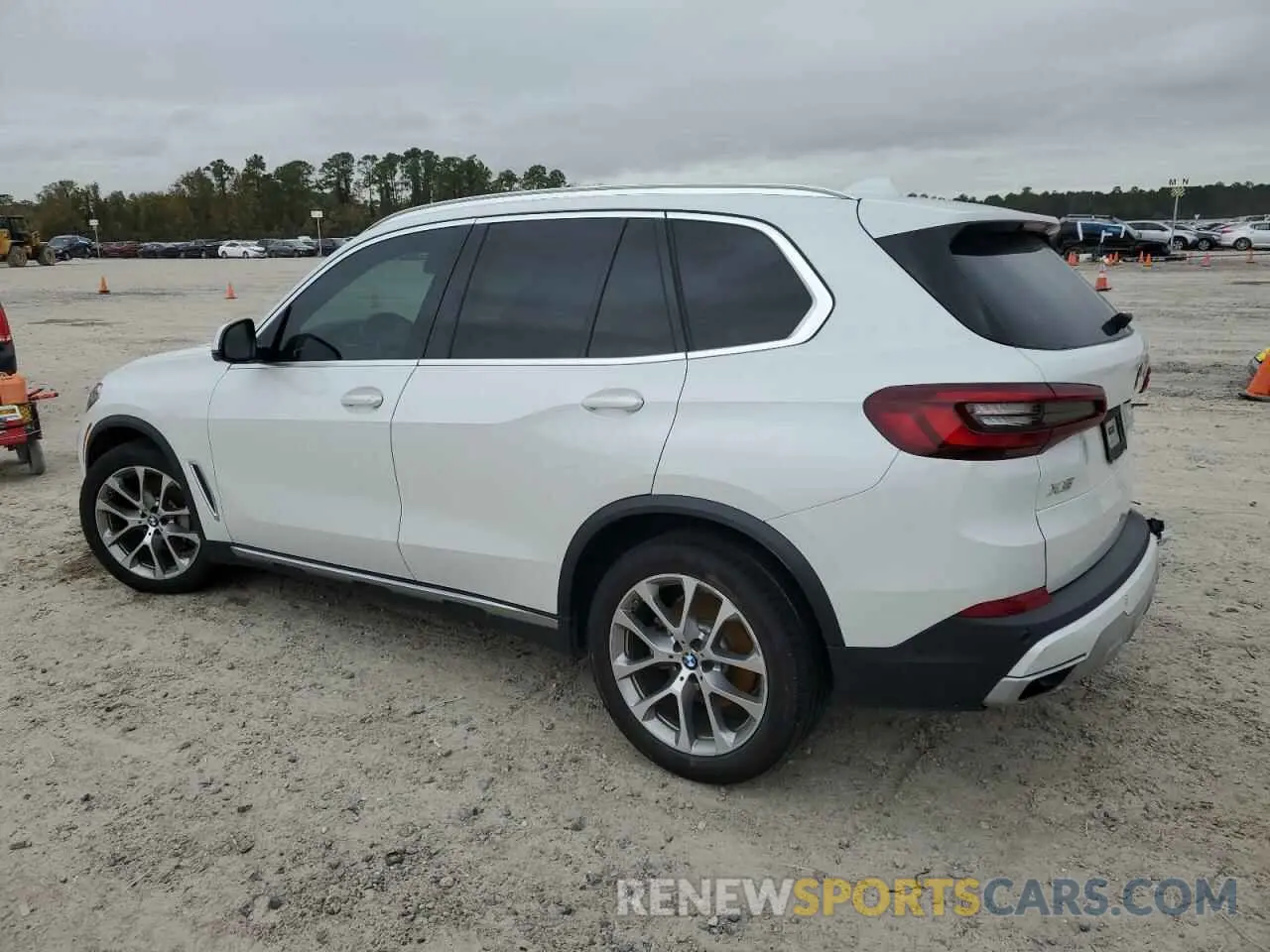 2 Photograph of a damaged car 5UXCR4C07L9C43991 BMW X5 2020