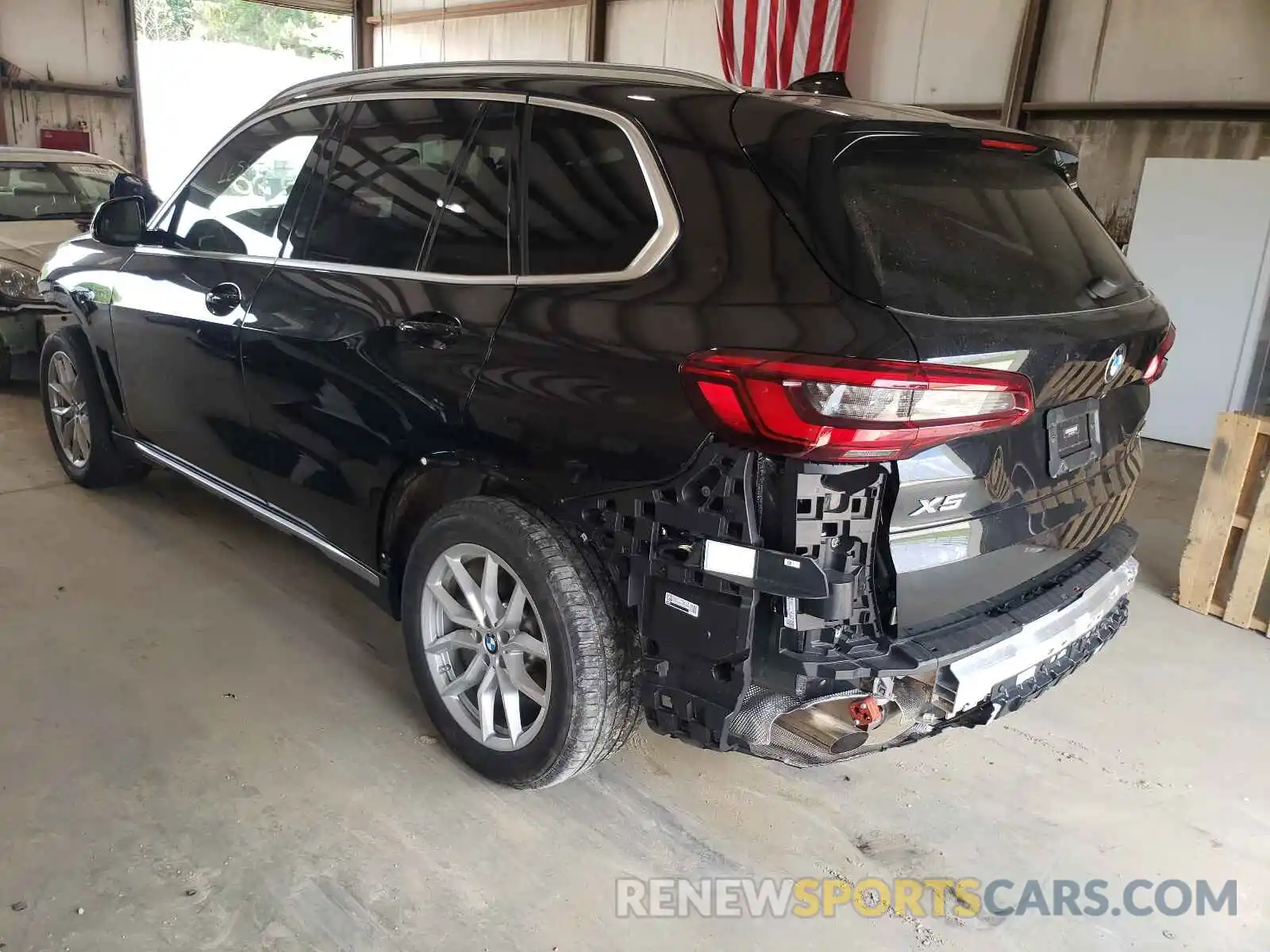 3 Photograph of a damaged car 5UXCR4C07LLW63704 BMW X5 2020