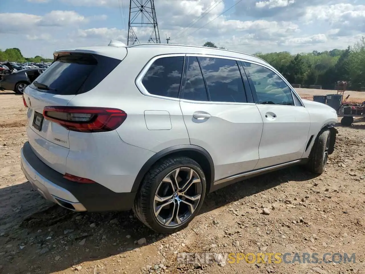 3 Photograph of a damaged car 5UXCR4C07LLW64352 BMW X5 2020