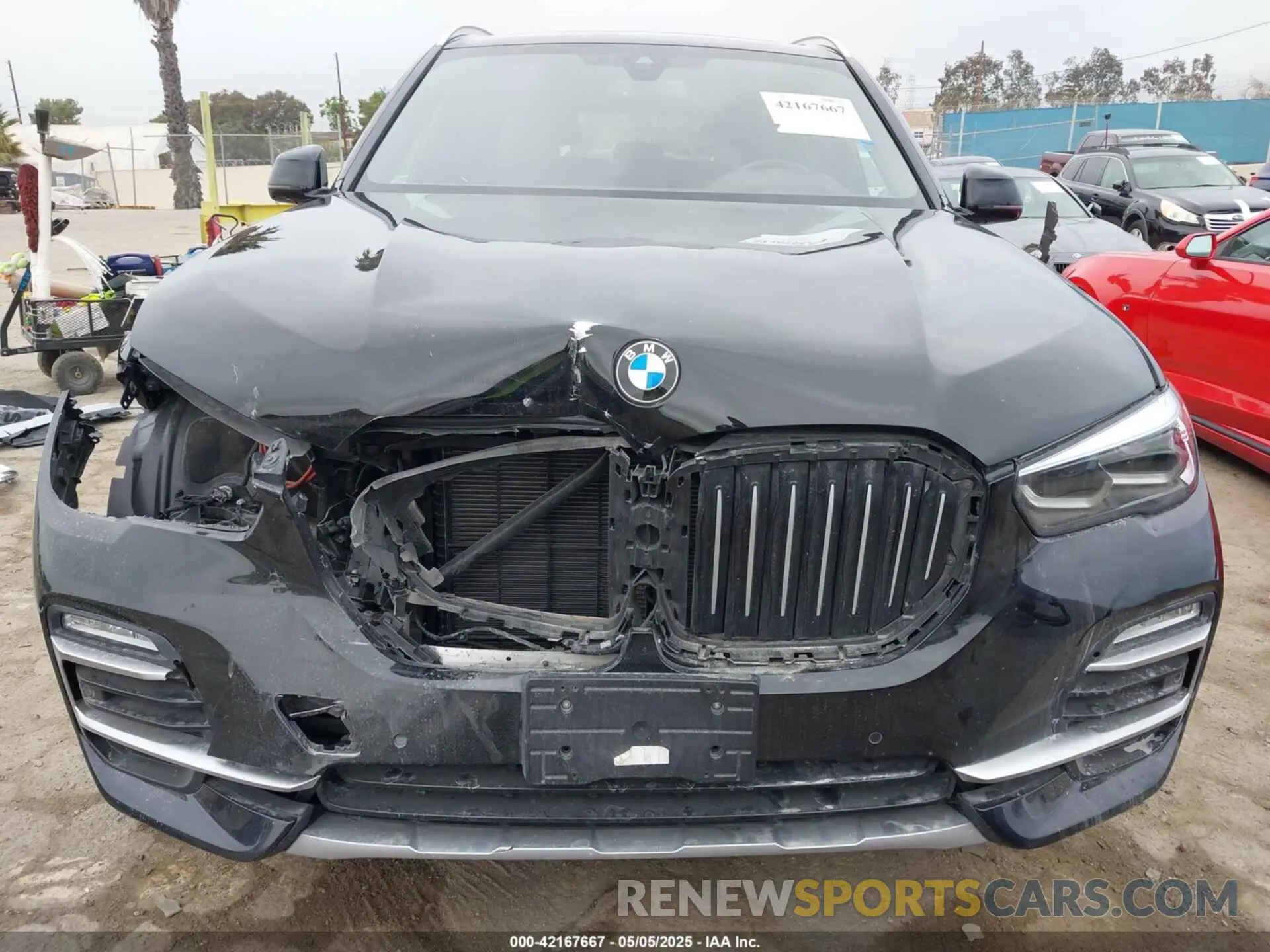 6 Photograph of a damaged car 5UXCR4C08L9C07517 BMW X5 2020