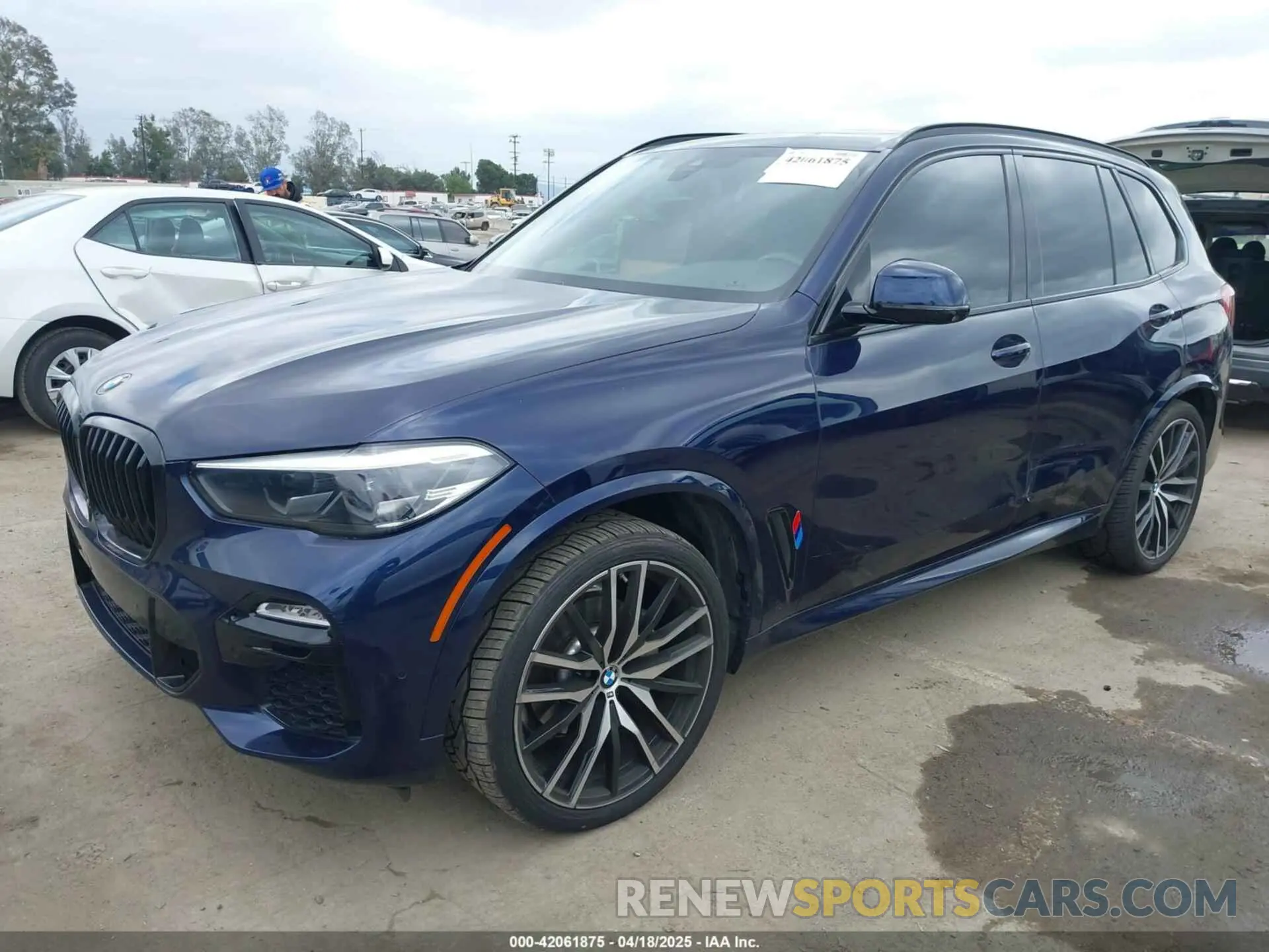 2 Photograph of a damaged car 5UXCR4C08LLW63422 BMW X5 2020