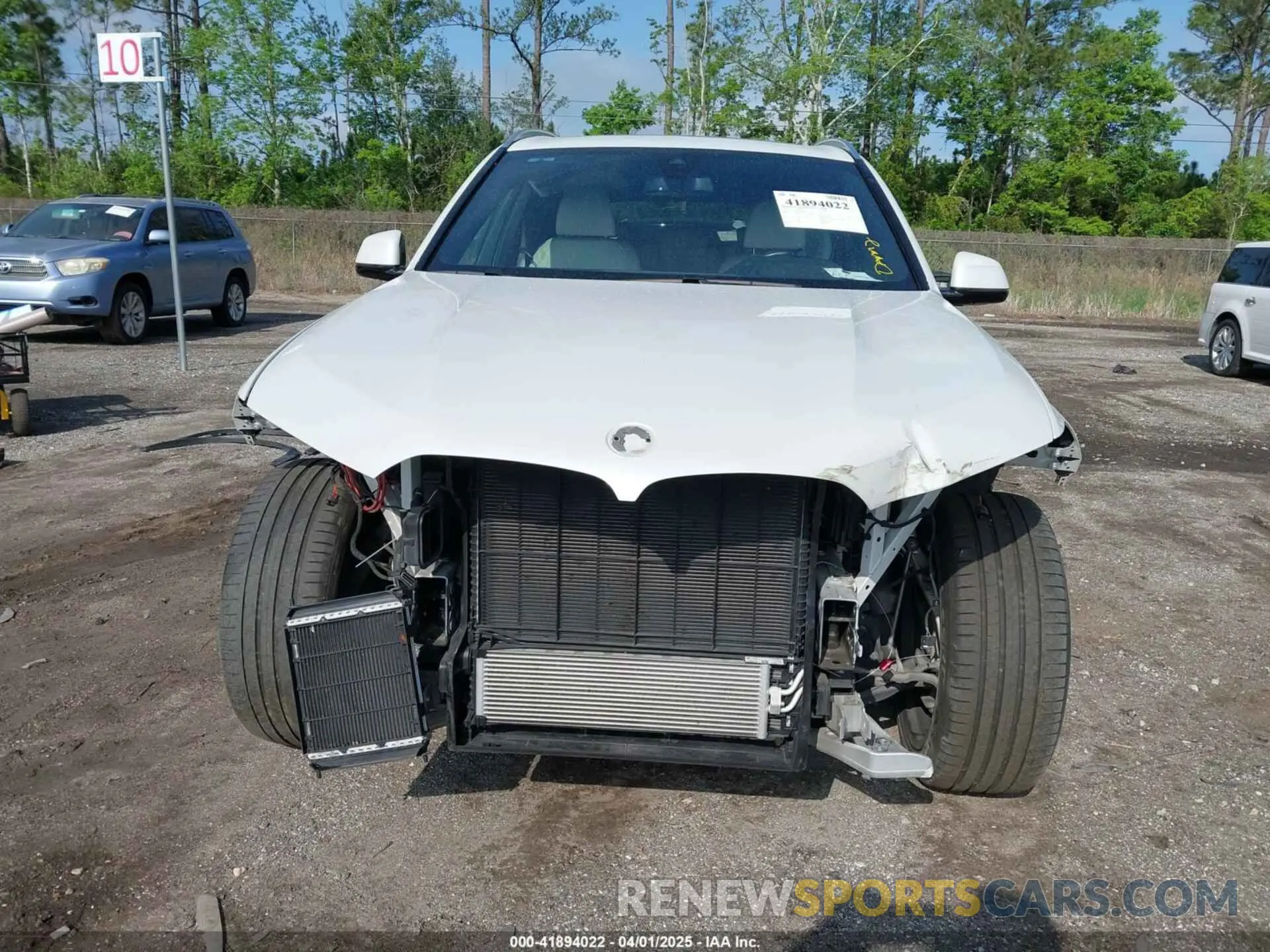 13 Photograph of a damaged car 5UXCR4C09L9B91649 BMW X5 2020