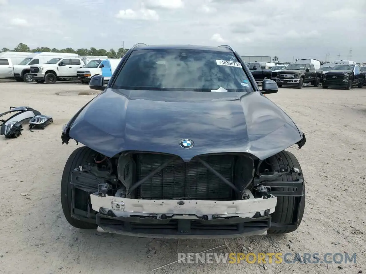 5 Photograph of a damaged car 5UXCR4C09L9C40204 BMW X5 2020