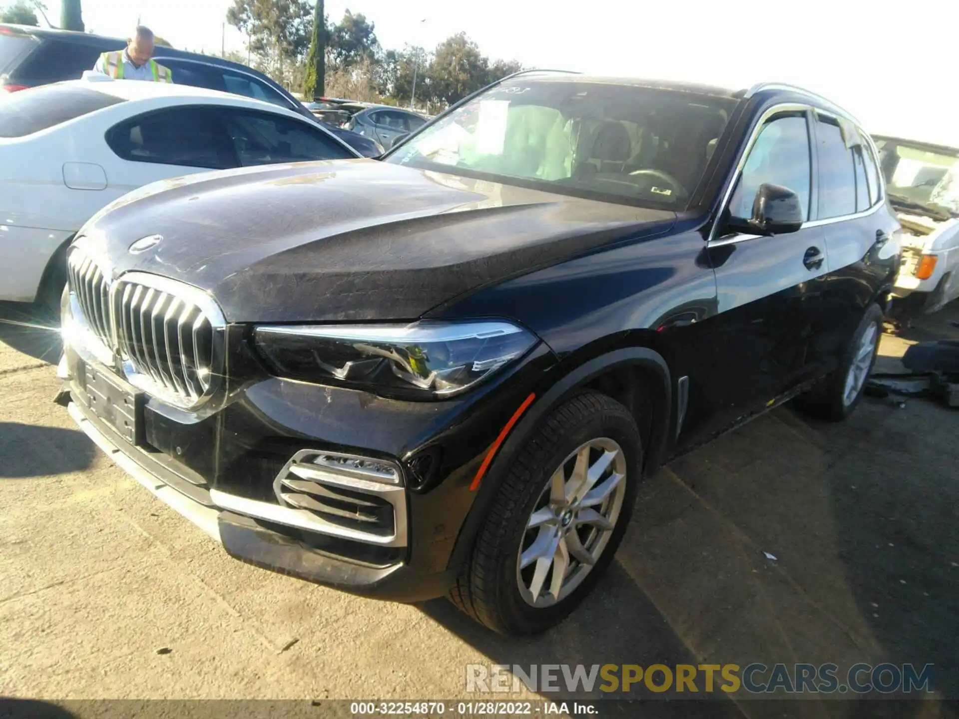 2 Photograph of a damaged car 5UXCR4C09L9C67533 BMW X5 2020