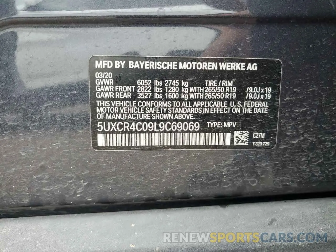 12 Photograph of a damaged car 5UXCR4C09L9C69069 BMW X5 2020