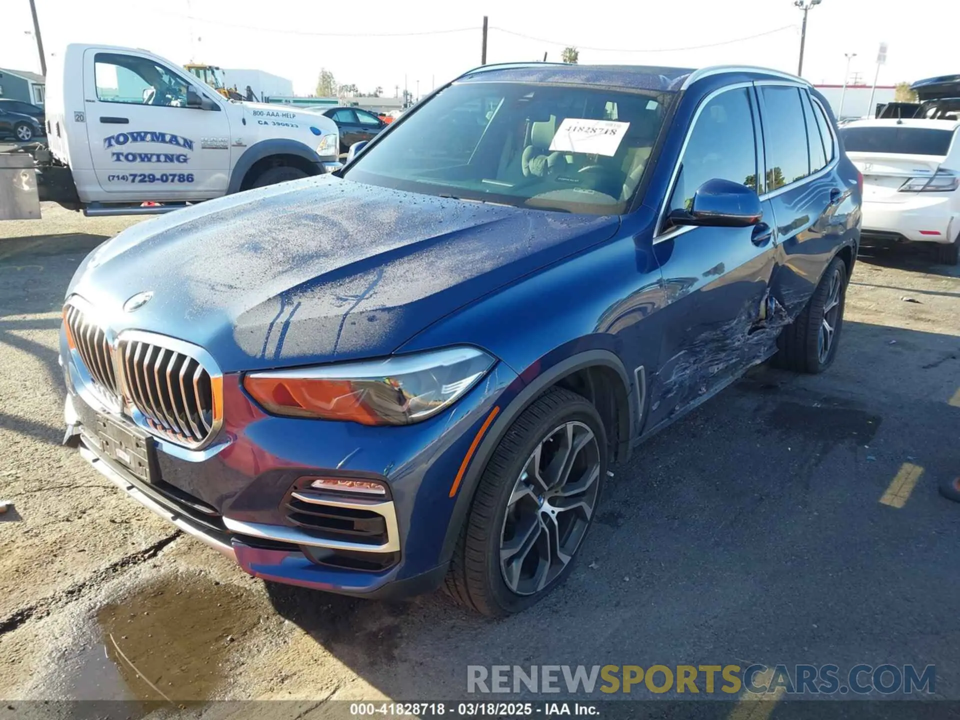 2 Photograph of a damaged car 5UXCR4C0XLLT18814 BMW X5 2020