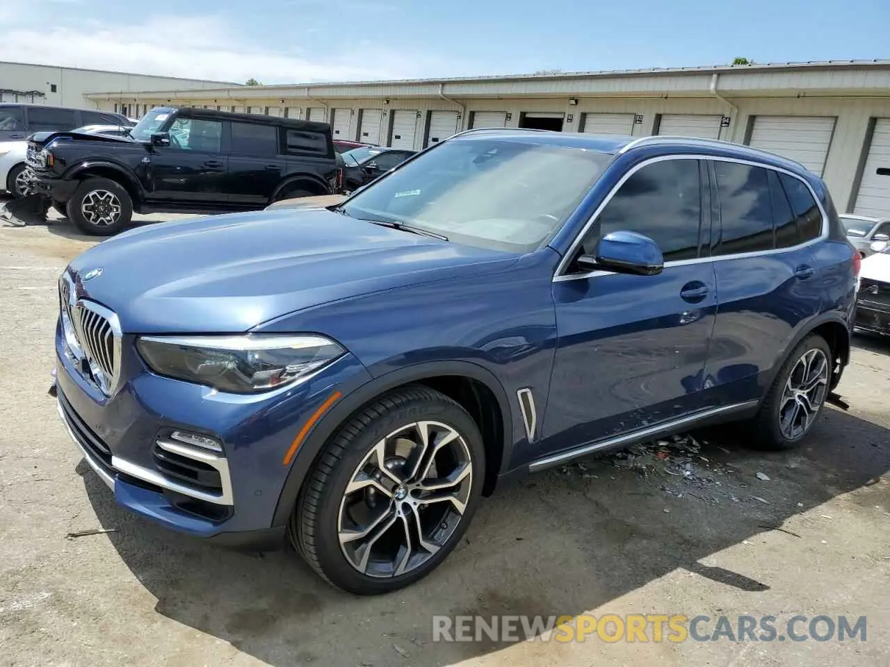 1 Photograph of a damaged car 5UXCR4C0XLLT19364 BMW X5 2020
