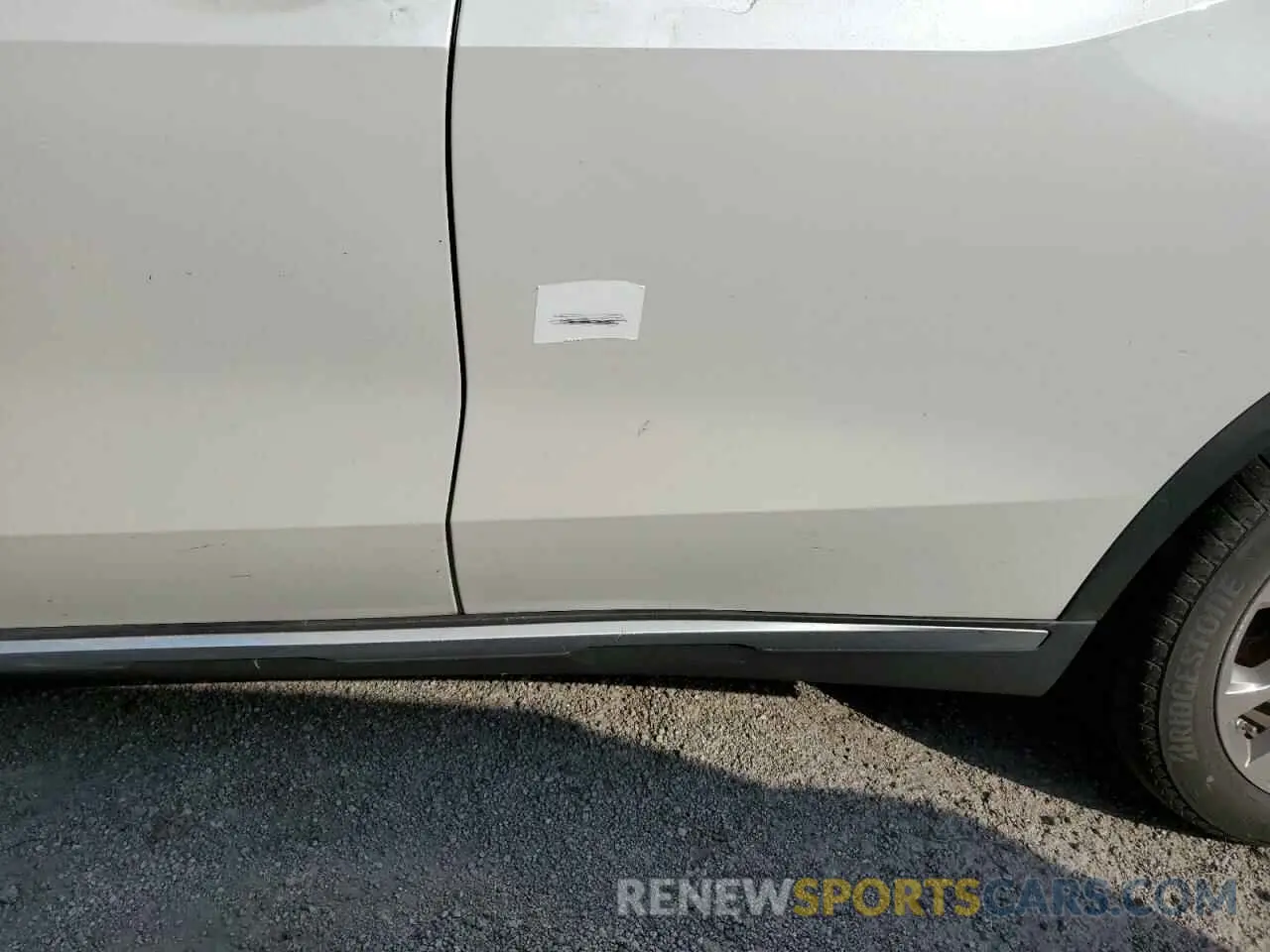13 Photograph of a damaged car 5UXCR6C00L9B73911 BMW X5 2020