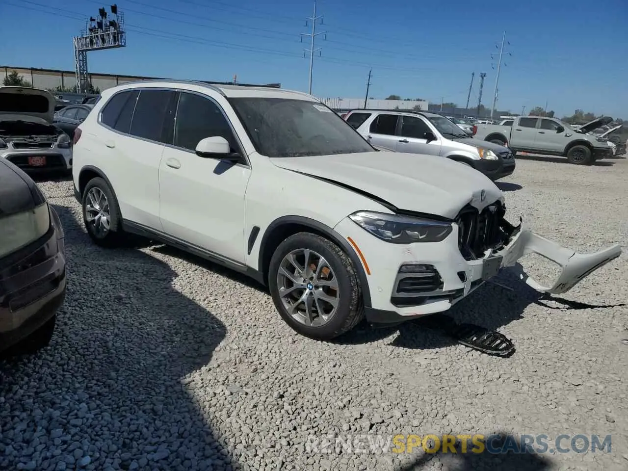 4 Photograph of a damaged car 5UXCR6C00L9B92720 BMW X5 2020