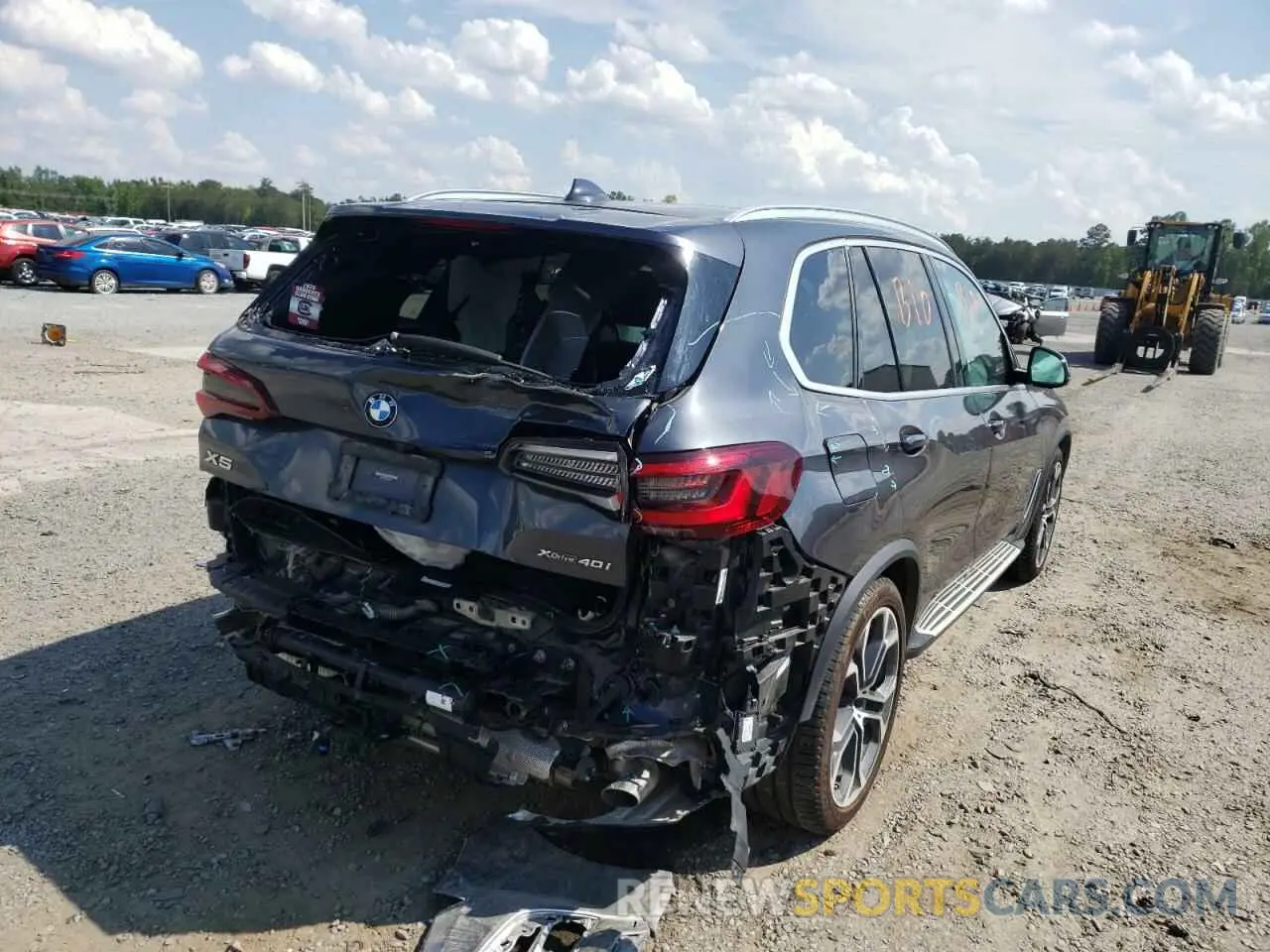 4 Photograph of a damaged car 5UXCR6C00L9C70364 BMW X5 2020
