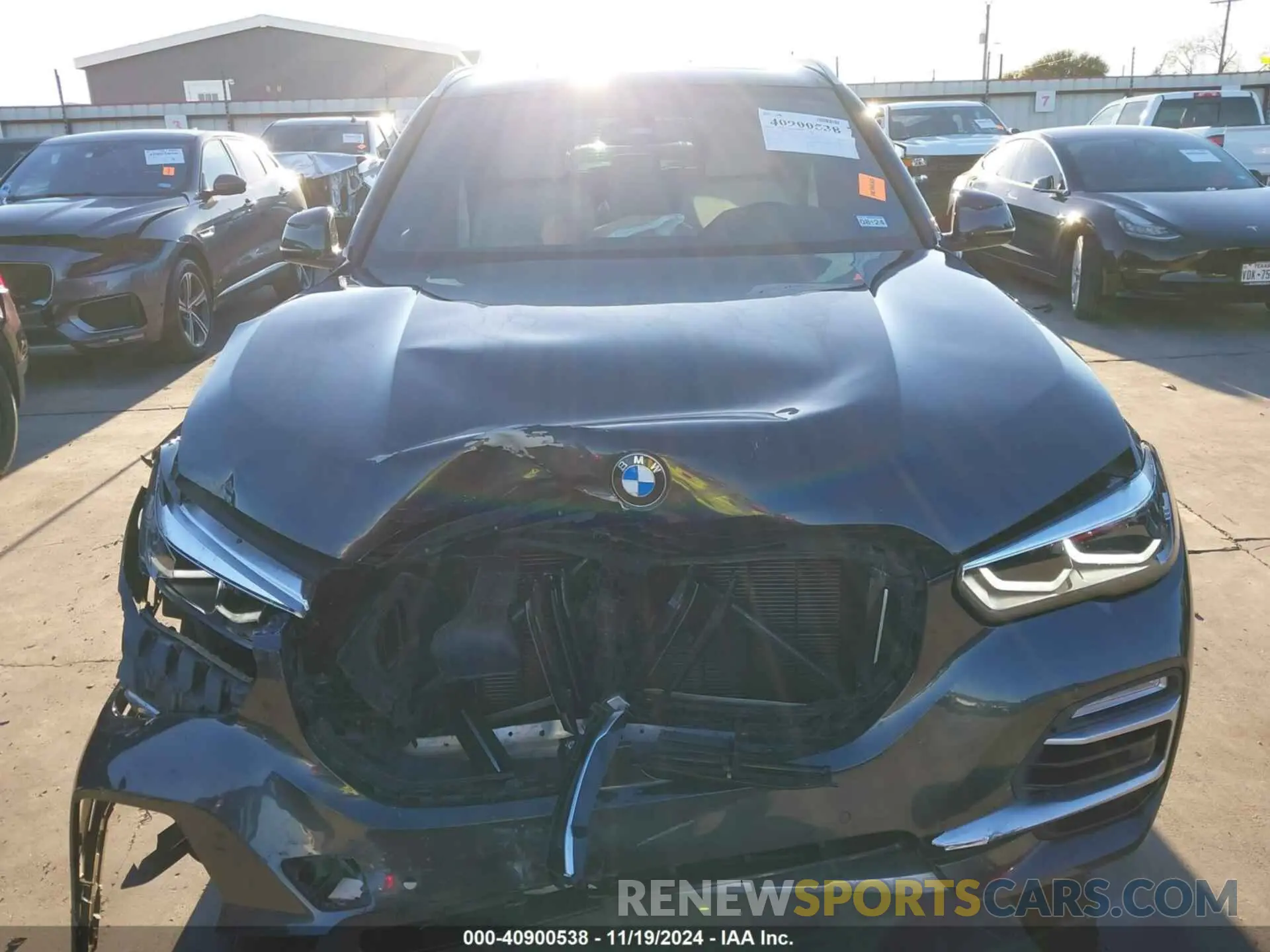 13 Photograph of a damaged car 5UXCR6C00L9D51185 BMW X5 2020