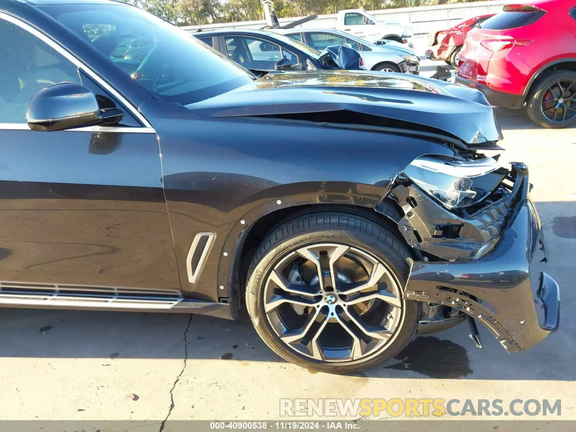 19 Photograph of a damaged car 5UXCR6C00L9D51185 BMW X5 2020